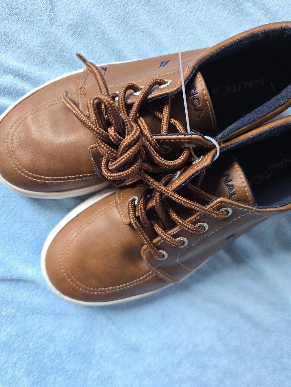 Nautica Men's Brown Leather Boat Shoes with White Sole Size 3 For Boy